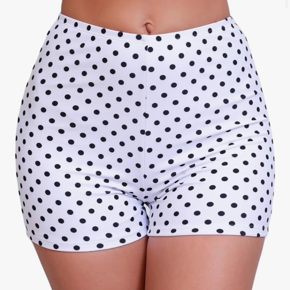 High-Waist Polka Dot Women's Shorts - White/Black